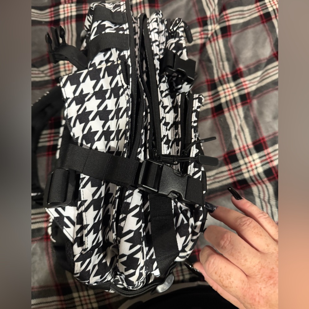 35l Wolfpak Backpack - image 8